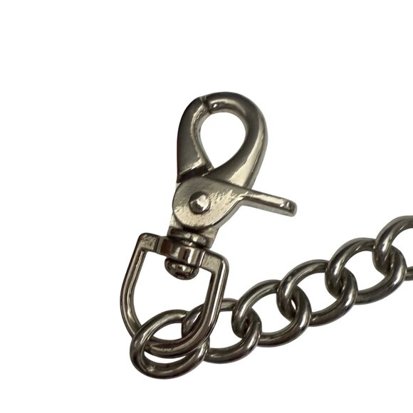 Biker Trifold Black Leather Wallet With Chain & Skull Design - Picture 4 of 9